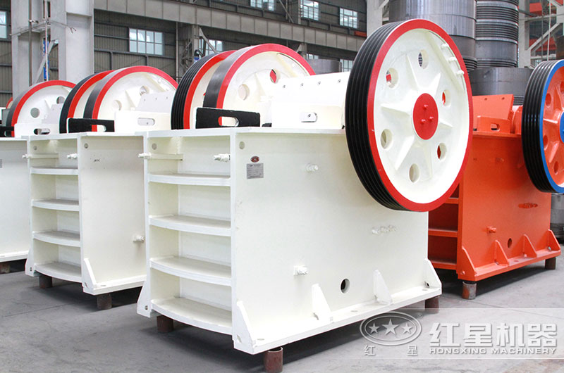 顎式破碎機(jī)廠家實(shí)拍圖
