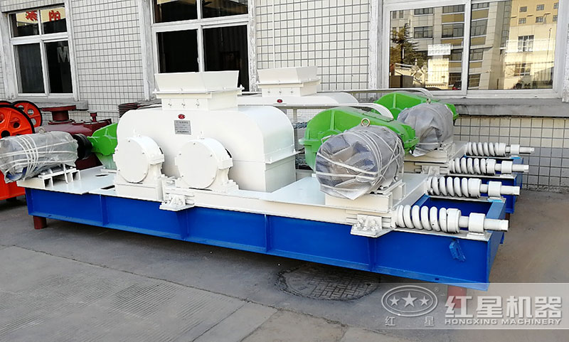 對(duì)輥粉碎機(jī)